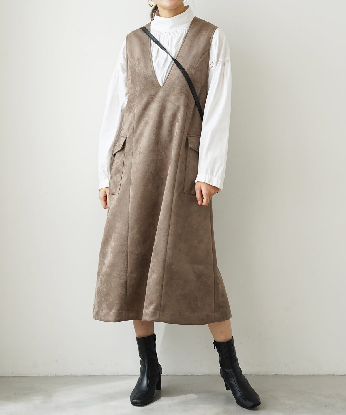 【洗える】エコスエードジャンパースカート