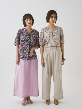6/5(金)21:00発売開始【洗える】小さな花の2WAYプルオーバー
