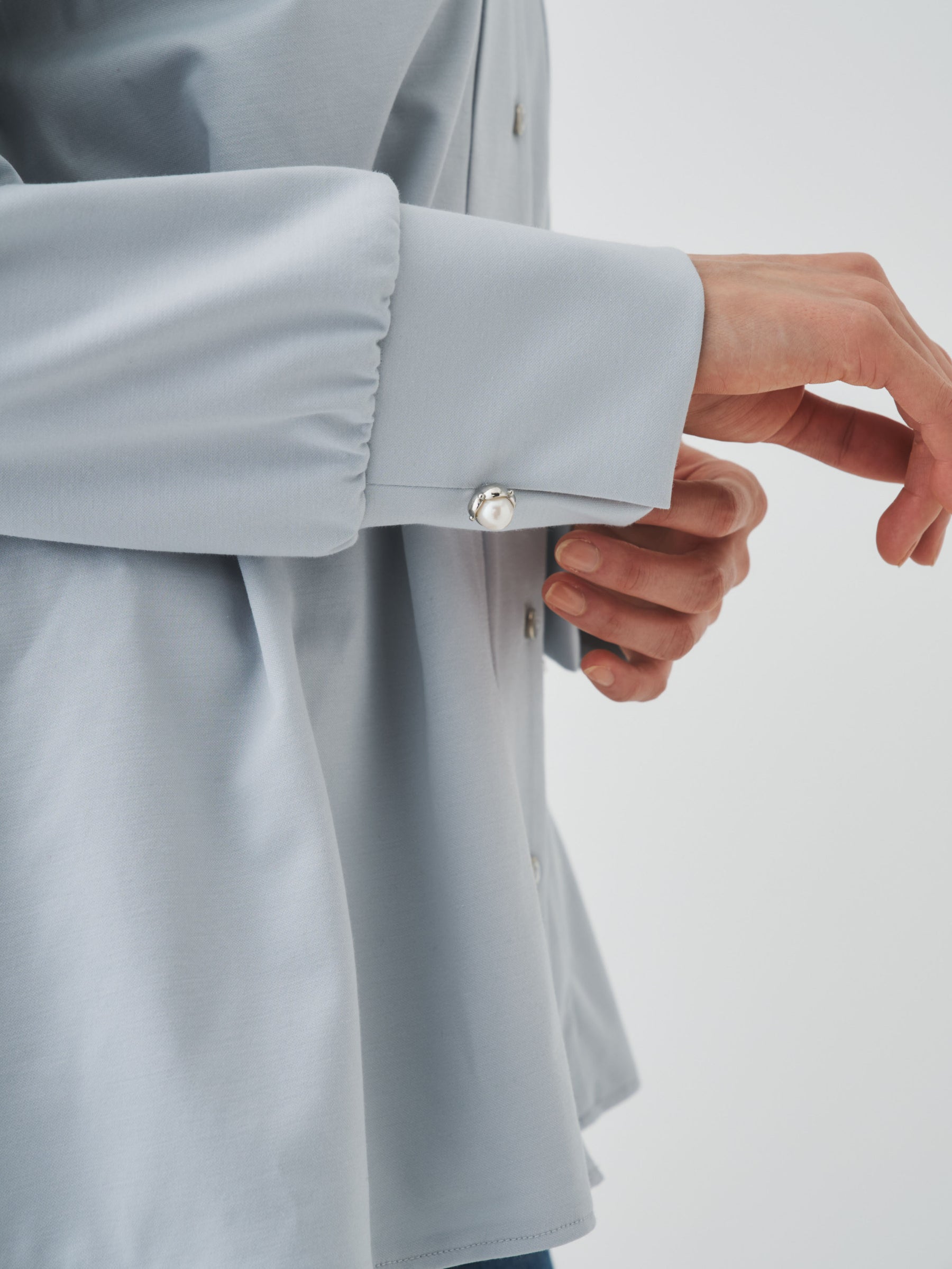 3/20(金)11:00発売開始【洗える】スウェットな着心地ペプラムブラウス