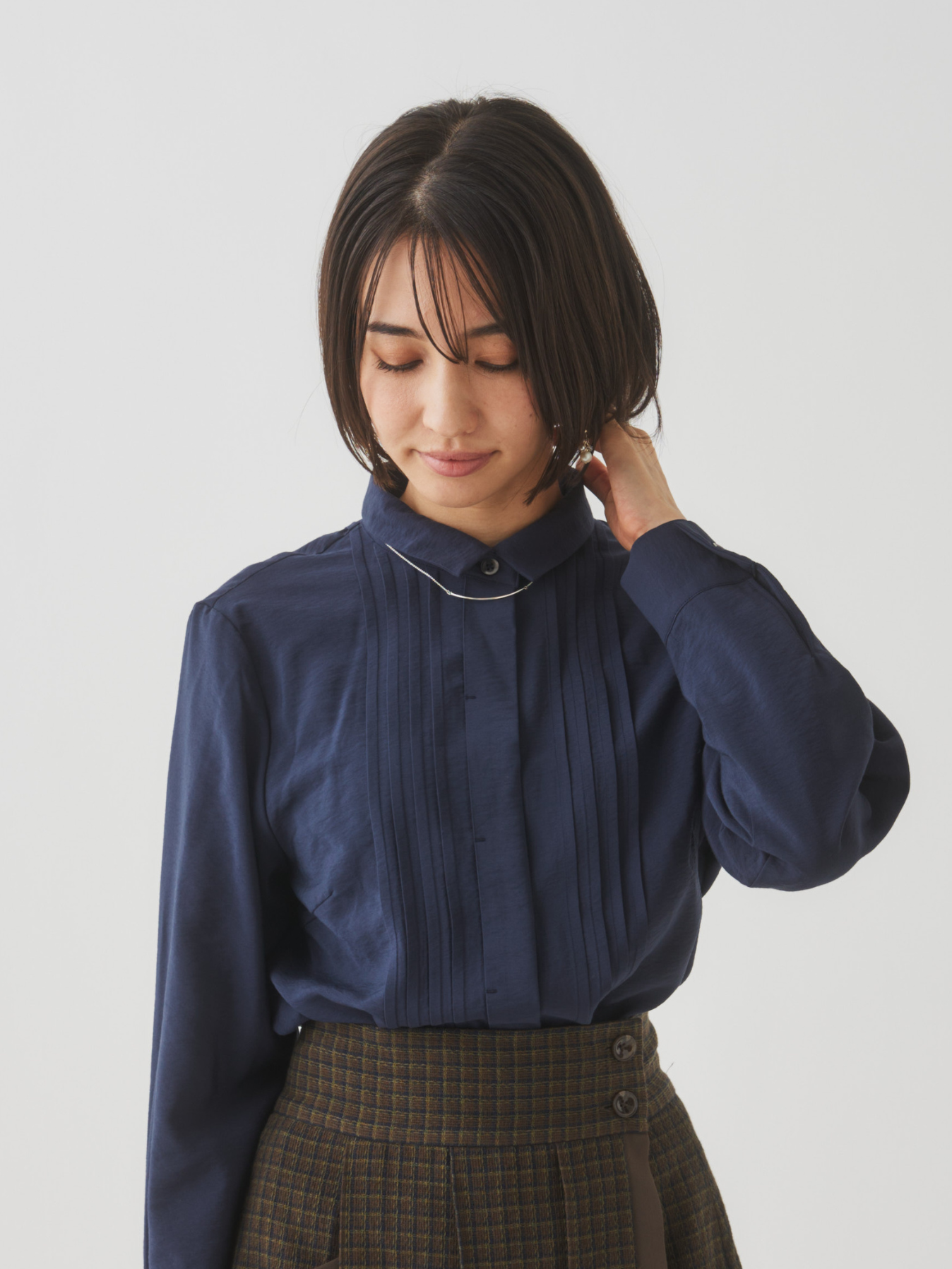 【洗える】波のうつろいピンタックシャツ