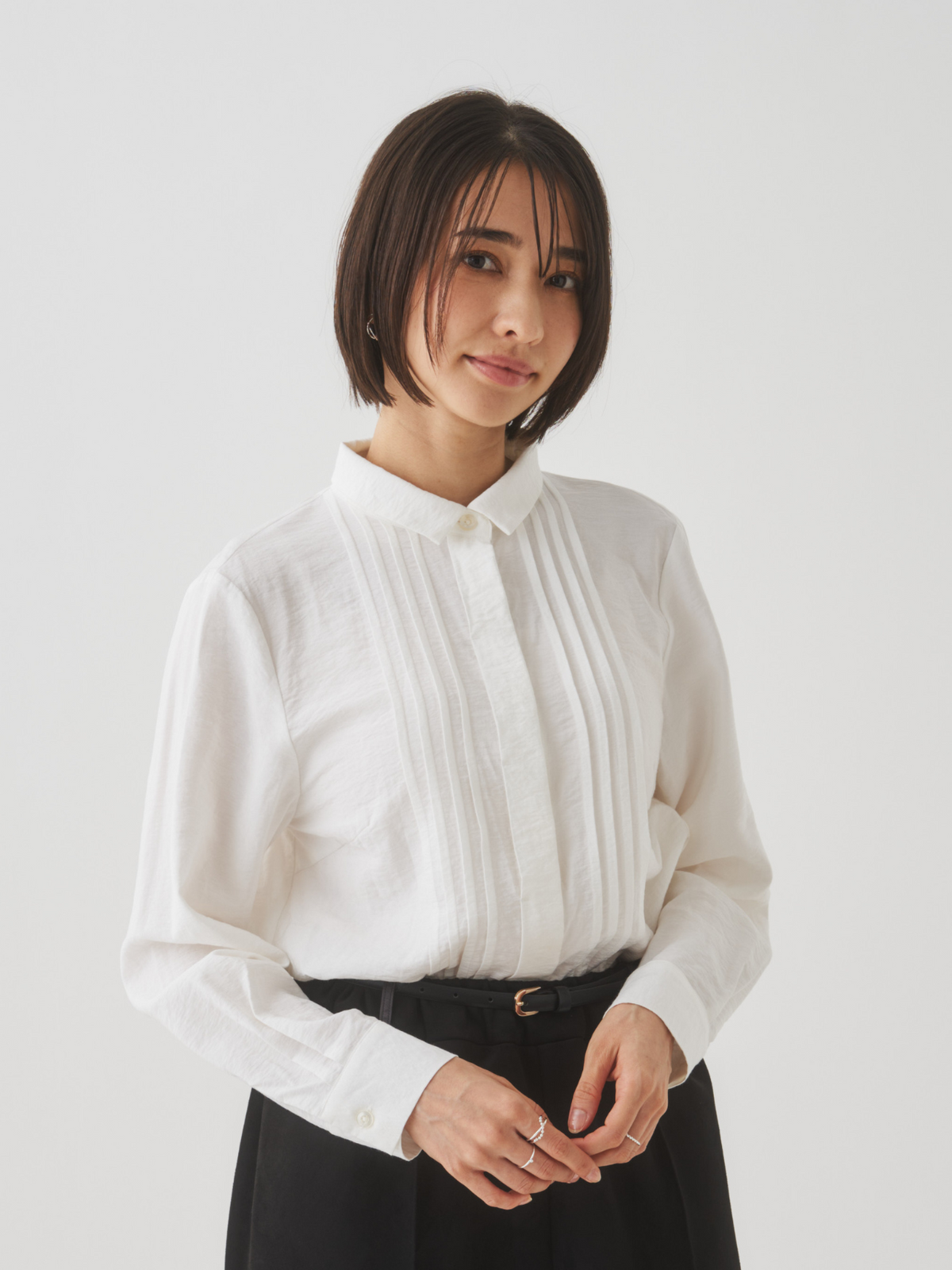 【洗える】波のうつろいピンタックシャツ