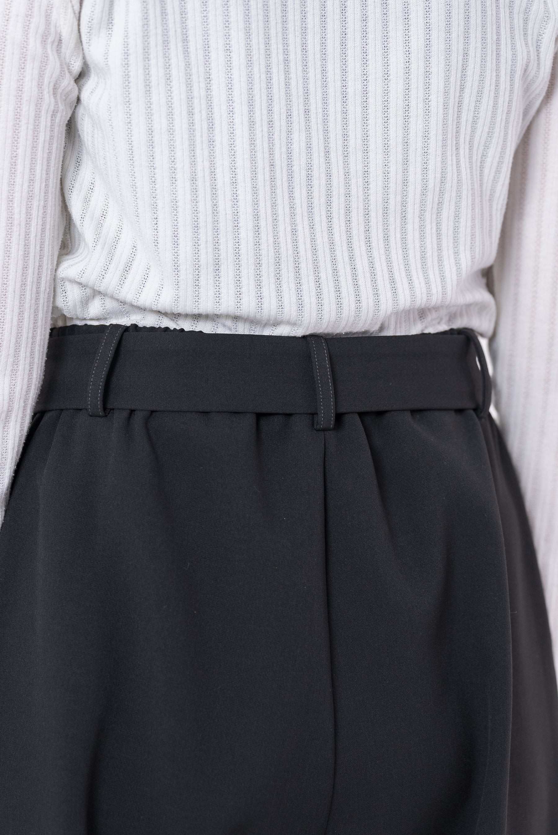 【洗える】エレガンスリラックスパンツ