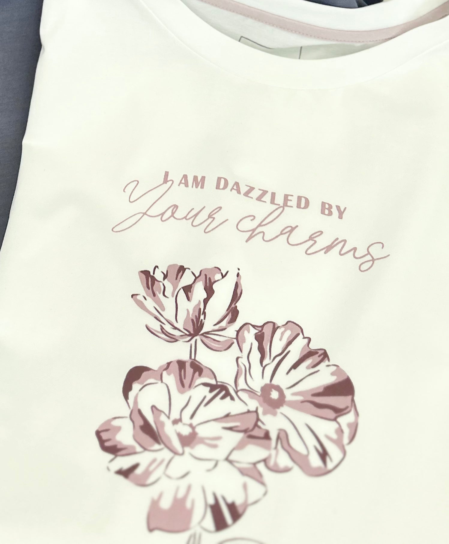 【洗える】aiile Tシャツ